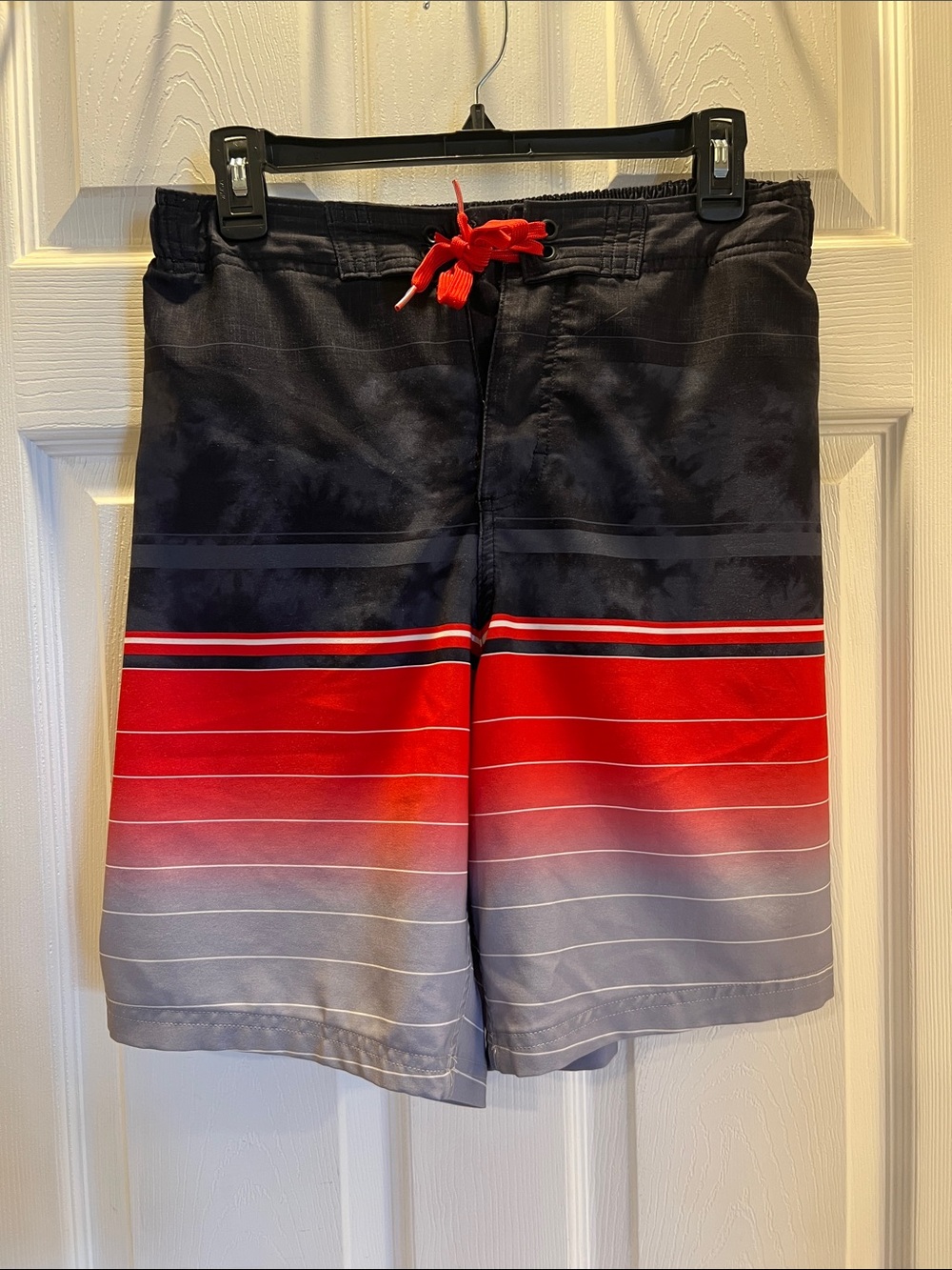 Under Armour Men's Black, Red & Gray Stripe Swim Shorts